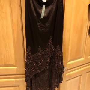 Sequined silky fit skirt